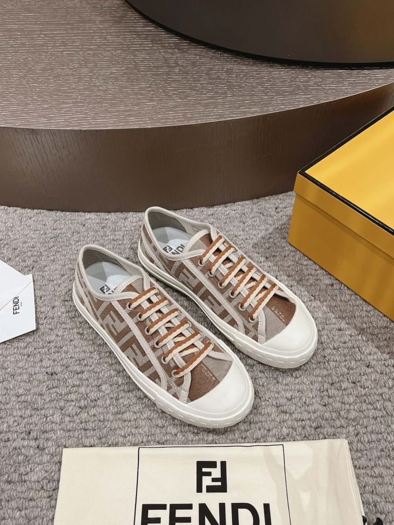 Fendi Low Shoes